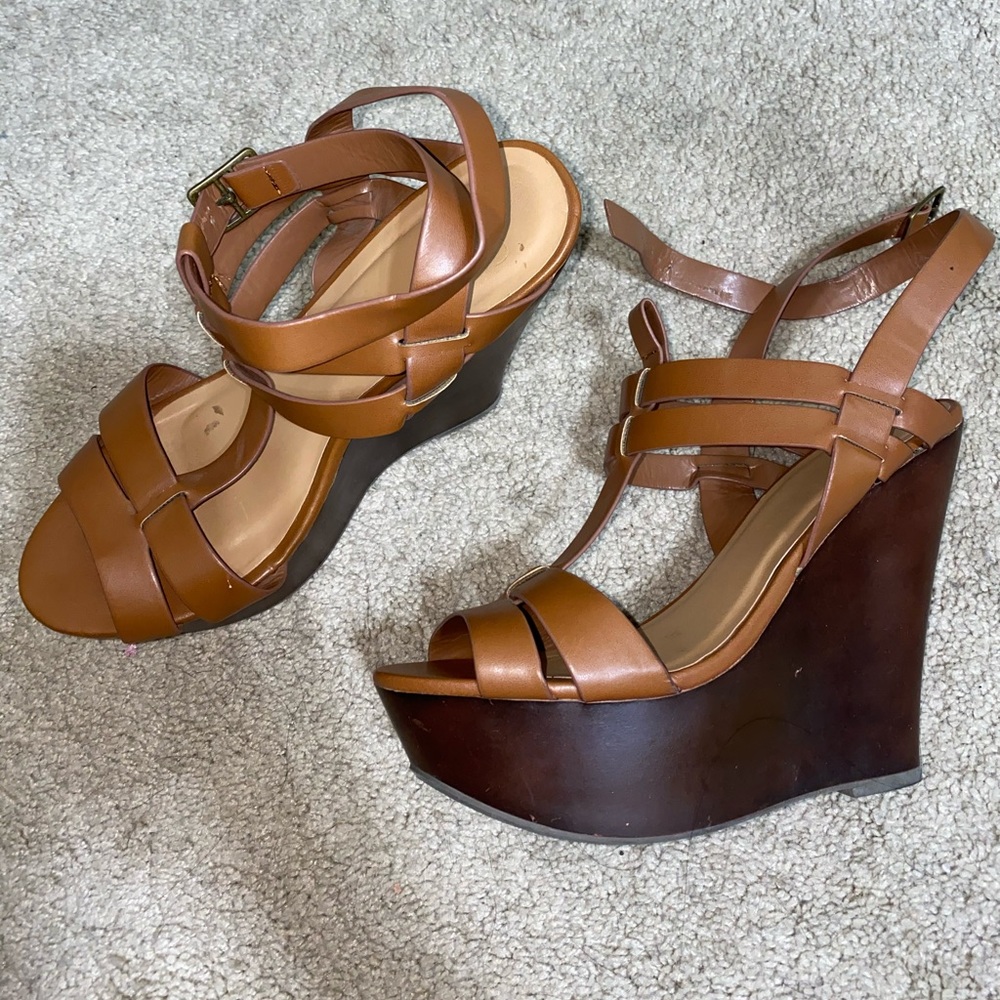 Tan wedges